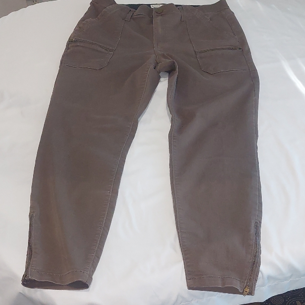 Knox Rose Dark TanCargo Pants.Stretchy With Zippers On the Bottom Of Legs .
